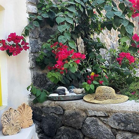 Mantilida Villa Emporio  외부 사진